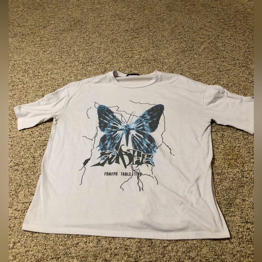 Women’s butterfly t-shirt